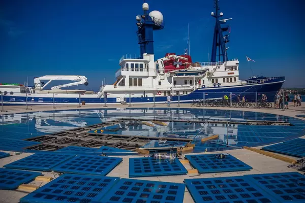 Reconstruction of Monument to the Sun in Zadar, Croatia