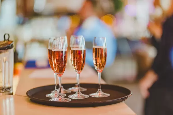 Red Sparkling Drinks (Flip 2019)