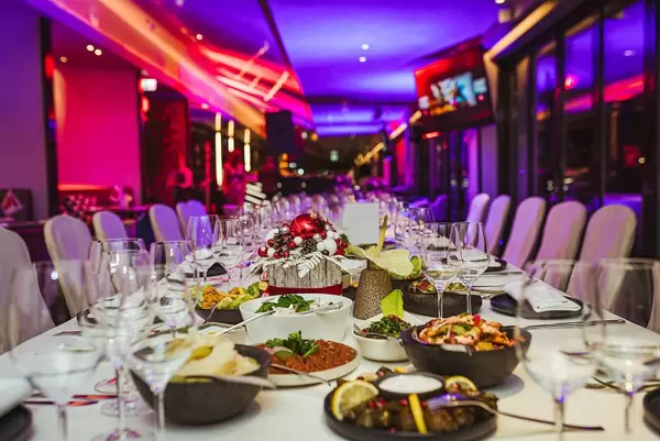 Restaurant Holiday Christmas Table Serving For Event (Flip 2019)