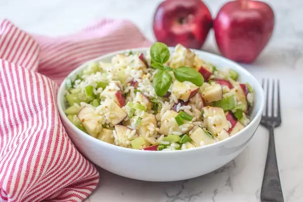 Rice Salad with Apples