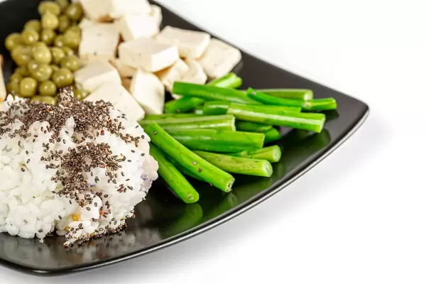Rice with chia seeds, broccoli and cheese