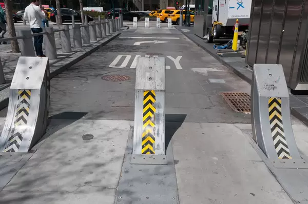 Road barrier @ 9/11 Memorial
