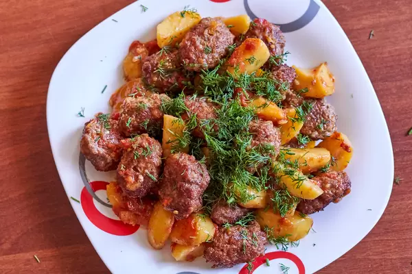 Roast potato and cutlets