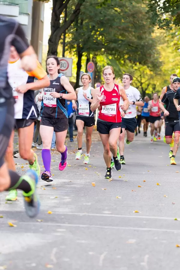 Roche Liz, Hinze Katja, Wienstroth Ilka - Köln Marathon 2017