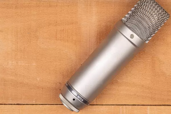 Rode NT1-a professional condenser studio microphone