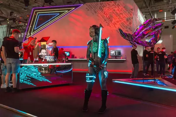 ROG: Stand von republic of gamers (ASUS)