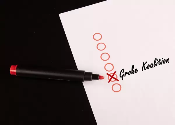 Rot Buntstift, Kreuz, Grosse Koalition