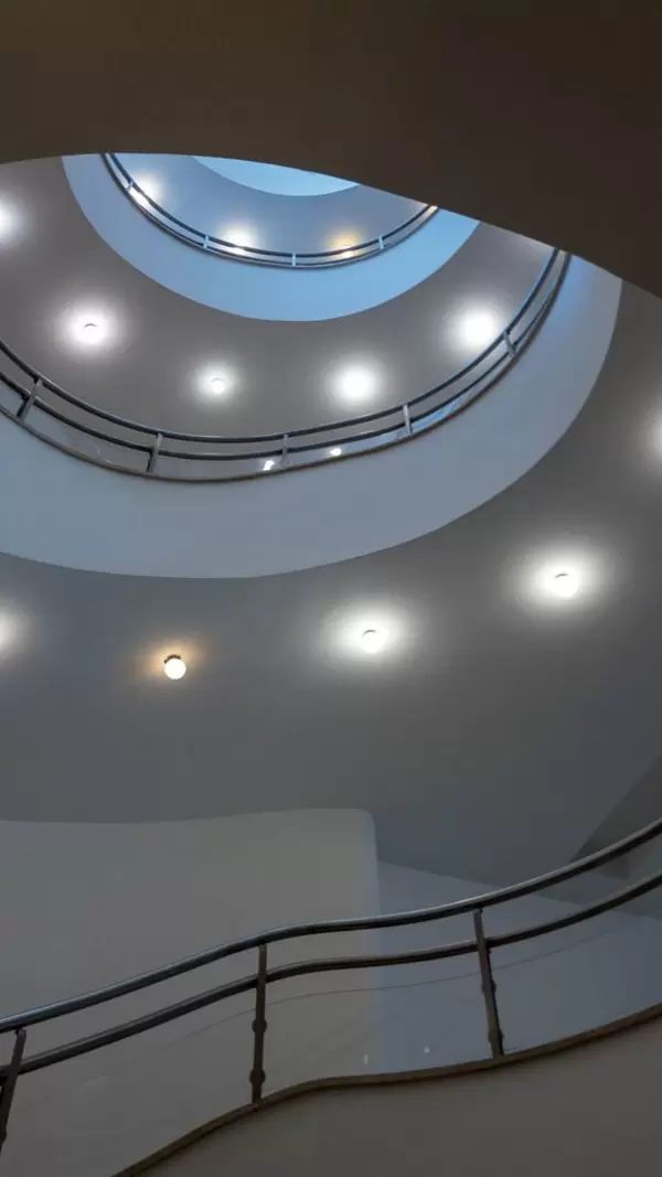 Round stairwell in Disch-Haus in Cologne