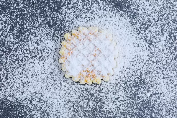 Round waffle with sugar (Flip 2019)