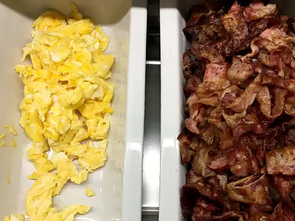 Rührei mit Speck / Scrambled eggs with Bacon