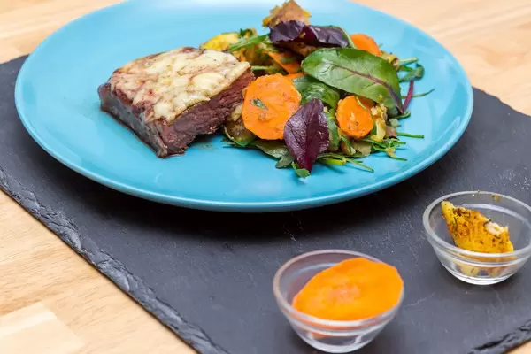 Rump Steak with Cheese and veggies