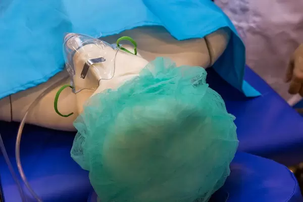 Rush MD Patient auf dem Operations Tisch