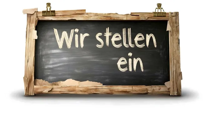 Rustikale Tafel mit Einstellungsangebot