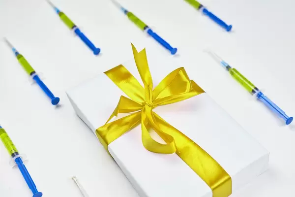 Safe shipment of Christmas gifts in Coronavirus pandemic period