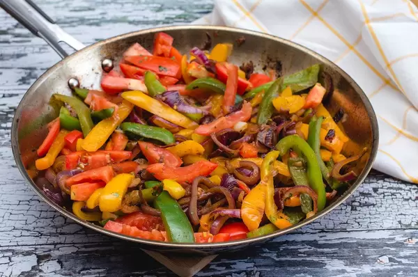 Sauté Vegetables with Pepper, Tomato and Onion (Flip 2019)