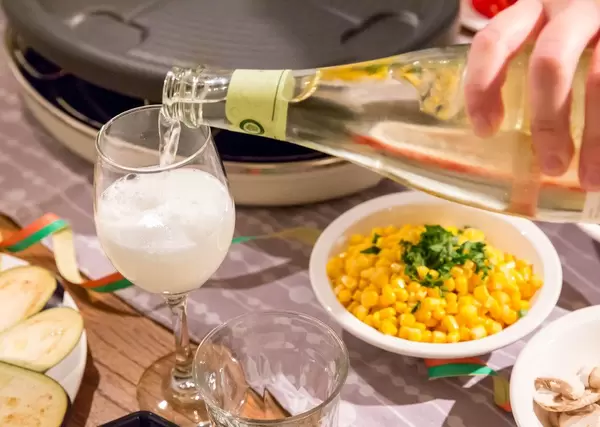 Schampus wird eingeschenkt