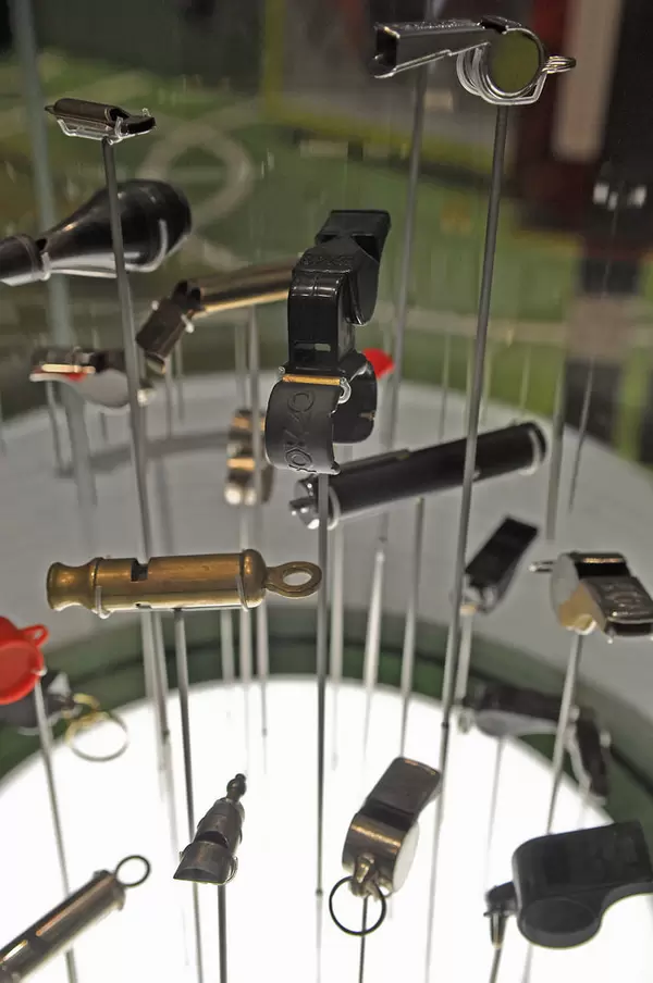 Schiedsrichter-Pfeifen