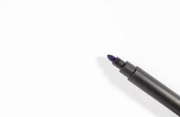 Schwarze Markierung mit leerem Leerraum