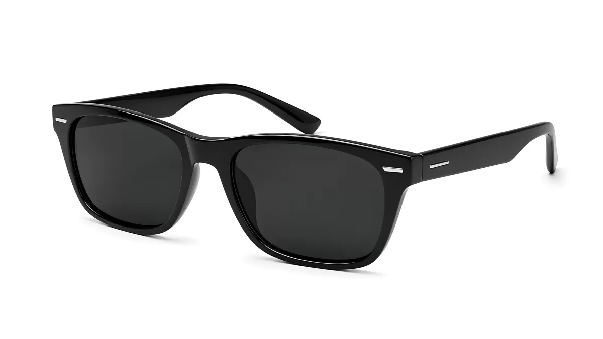 Schwarze Wayfarer-Sonnenbrille auf weißem Hintergrund