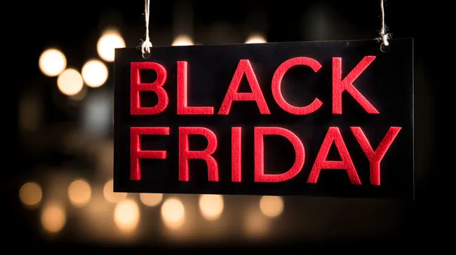 Schwarzes Freitag Verkaufsschild vor Lichterspiel