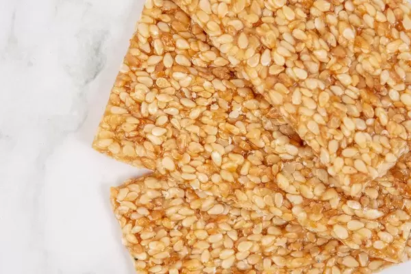 Sesame Crisp Boards on marble table