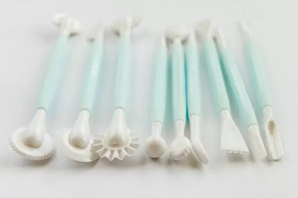 Set of cake decorating tools.