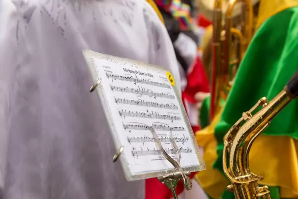 Sheet music for "Mer losse d’r Dom en Kölle", traditional carnival song in local dialect from Cologne (Kölsch)