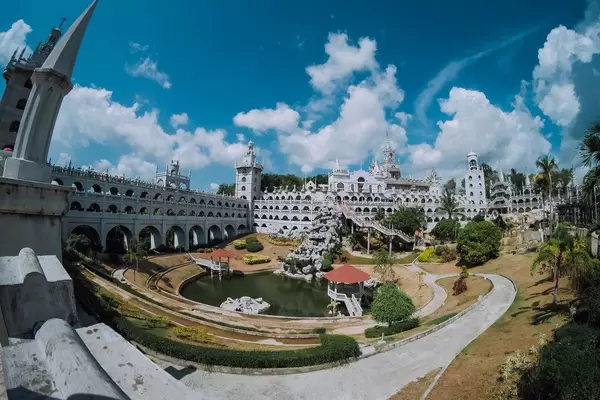 Simala church in a fisheye view (Flip 2019)