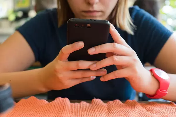 Simsen mit dem Smartphone