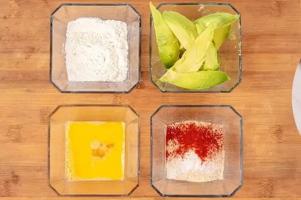 Sliced Avocado Flour Eggs and Breadcrumbs with Paprika (Flip 2019)