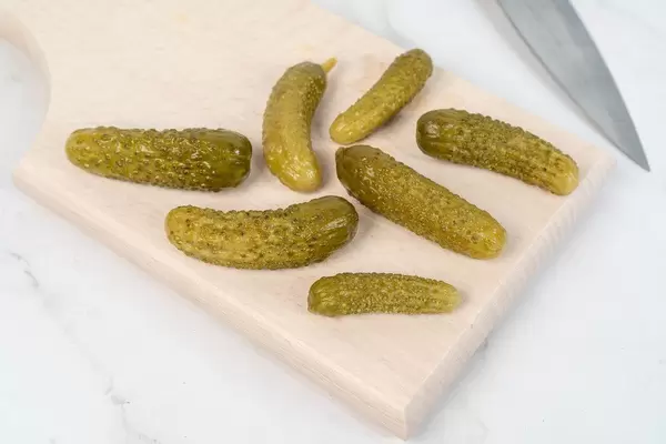 Small Pickles on the wooden board (Flip 2019)