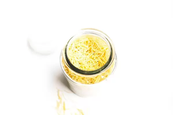 Small vermicelli for soup in a jar