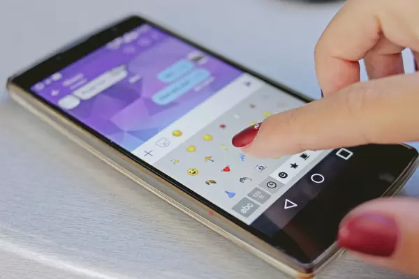 Smartphone Messenger App