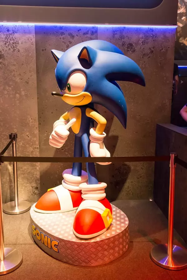 Sonic Figur in Lebensgröße - Gamescom 2017, Köln