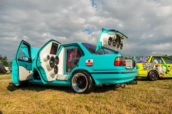 Sound system on a blue car