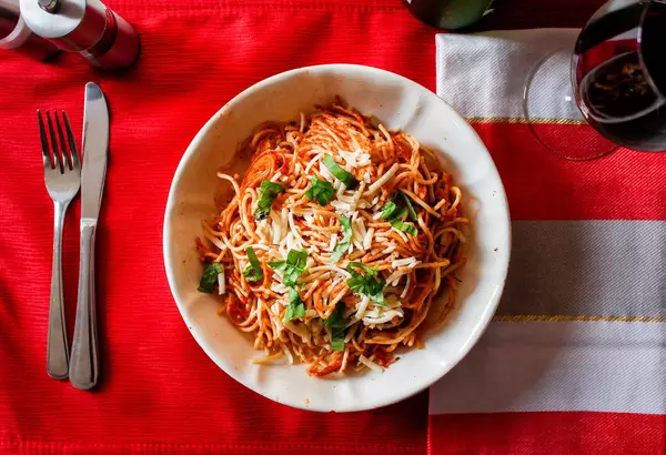 spaghetti in a white bowl