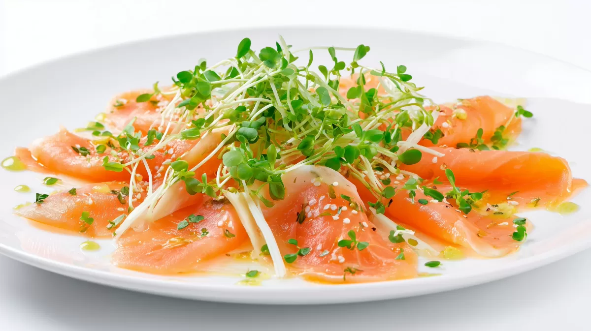 Spargel Carpaccio mit Lachs fo und frischen Sprossen