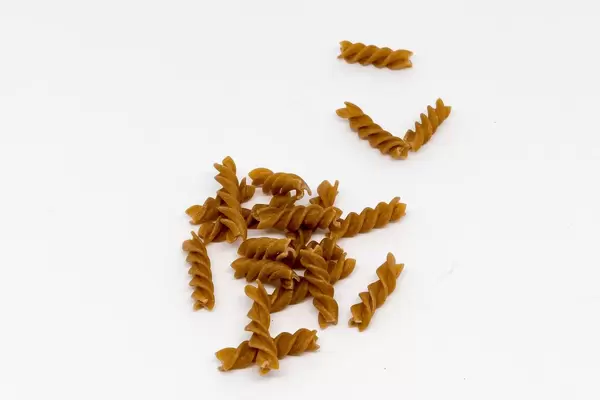 Spelt whole grain spiral noodles