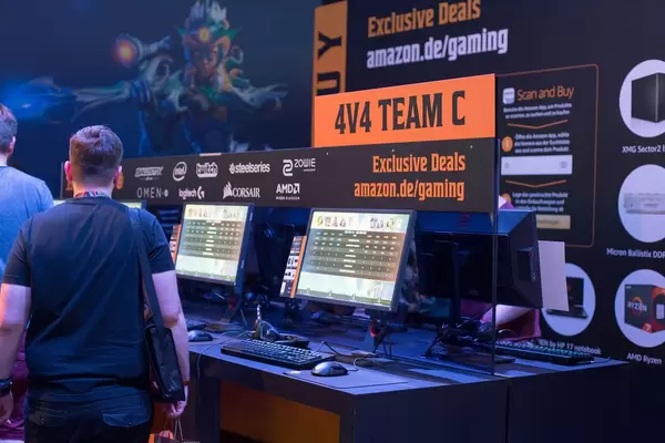 Spielecke von Amazon bei der Gamescom 2017