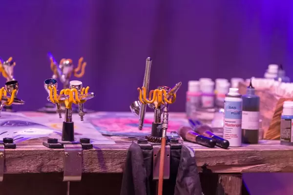 Sprühpistolen für Airbrush-Tattoos