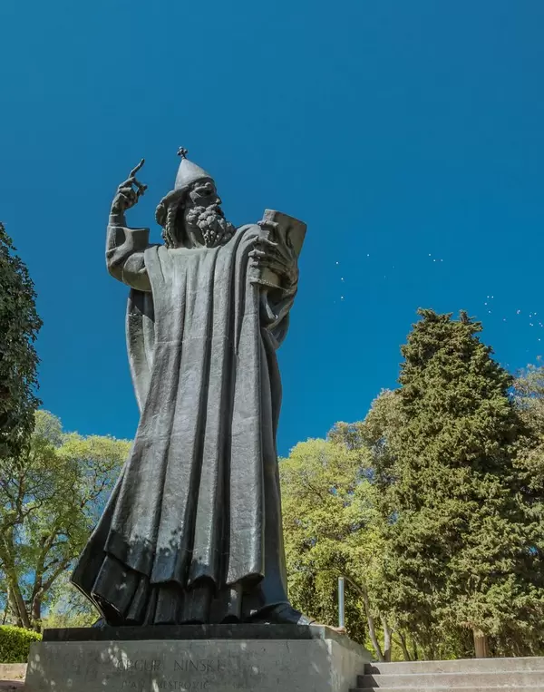Statue von Gregor von Nin in Split, Kroatien
