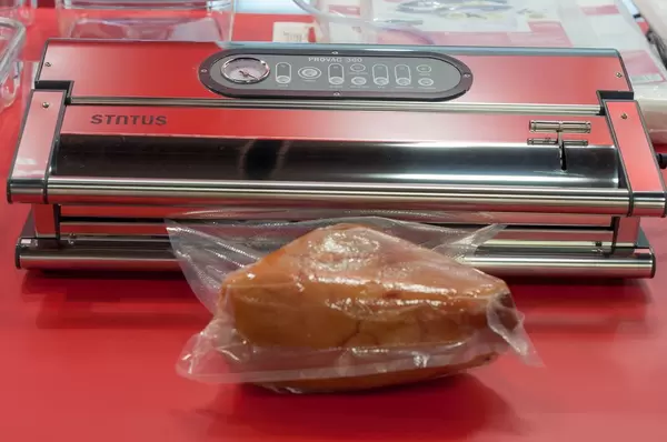 Status Provac 360 vacuum packing machine at IFA 2018