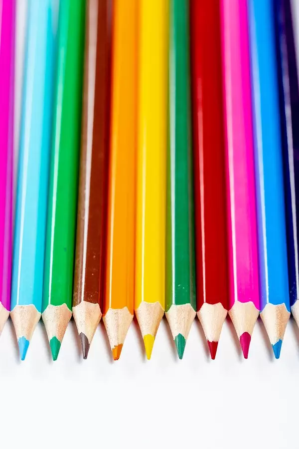 Stifte in verschiedenen bunten Farben