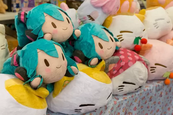 Stoffpuppen im typisch japanischen JRPG Look