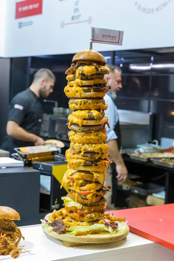 Stohos Burgerturm