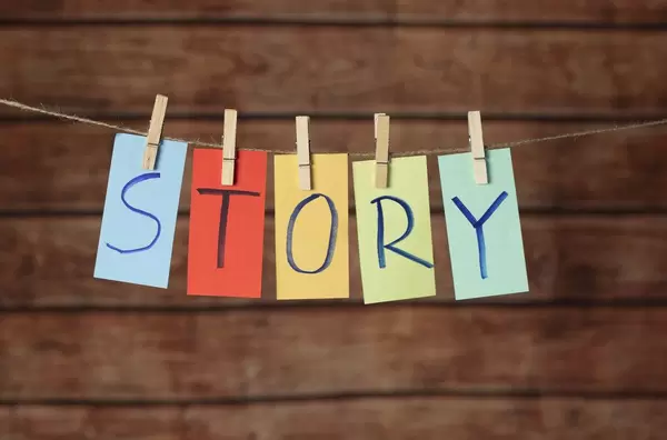 Story text hanging on the rope