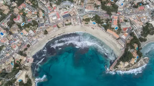 Strand in Peguera, Mallorca aus der Vogelperspektive