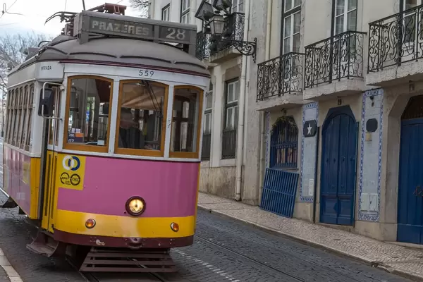 Straßenbahn Linie 28