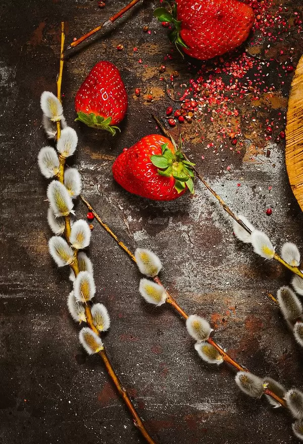 Strawberries With Salix Caprea On Rustic Metallic Background.jpg