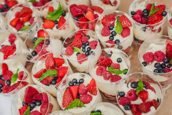 Strawberry, Rasberry Desert With Cream (Flip 2019)